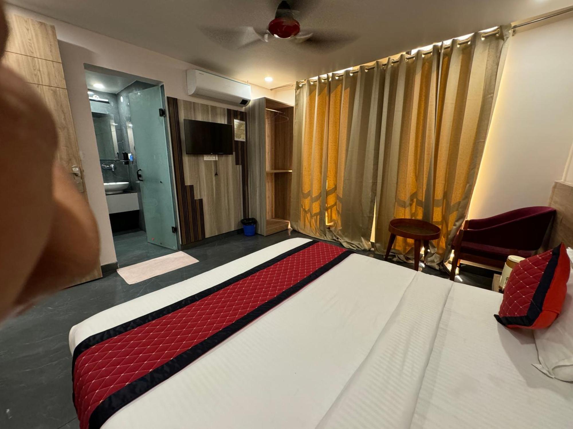 Namay Inn By T And M Hotels Haridwār Екстериор снимка